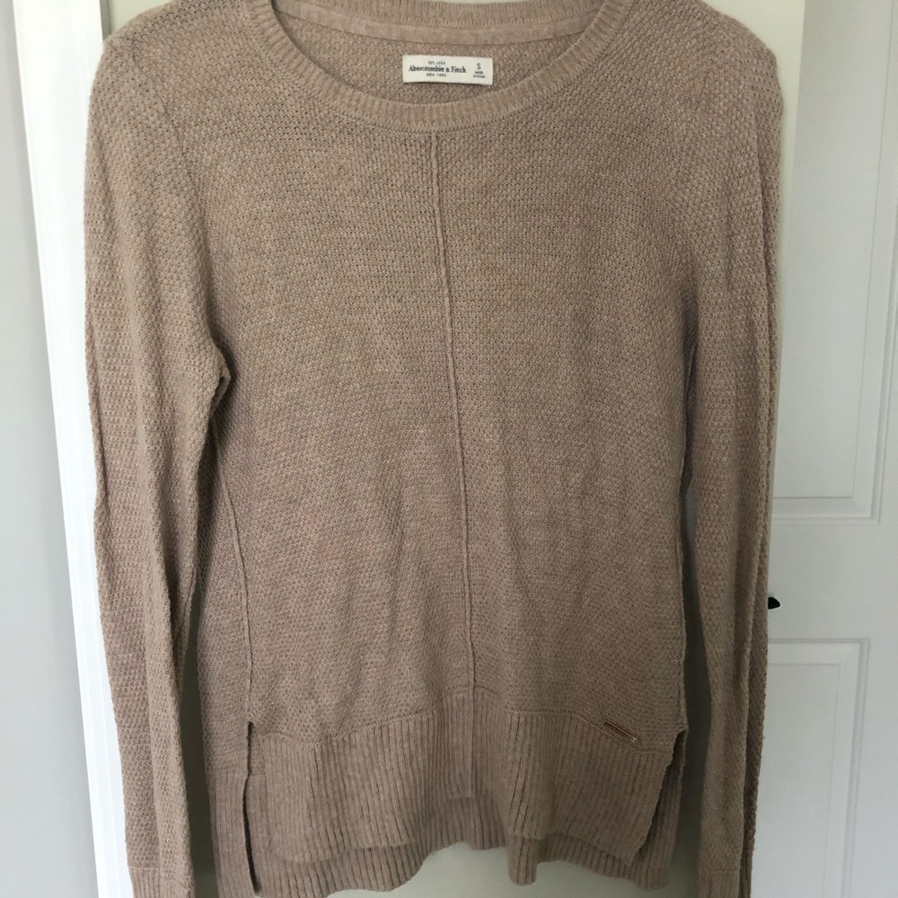Abercrombie & Fitch Sweater